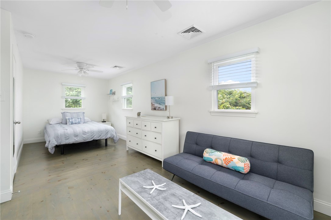 48 Foddering Farm Road