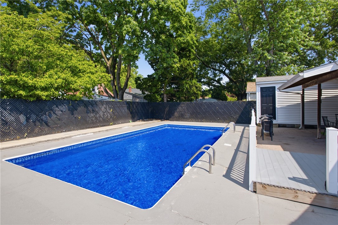 33 Sunset Terrace