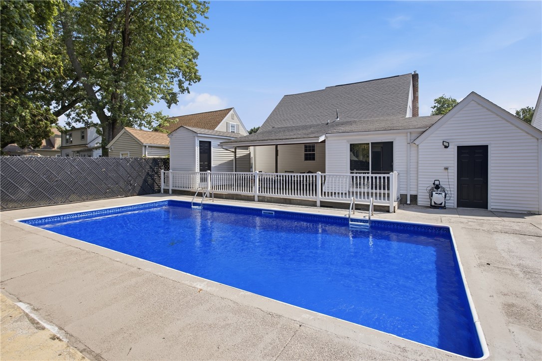 33 Sunset Terrace