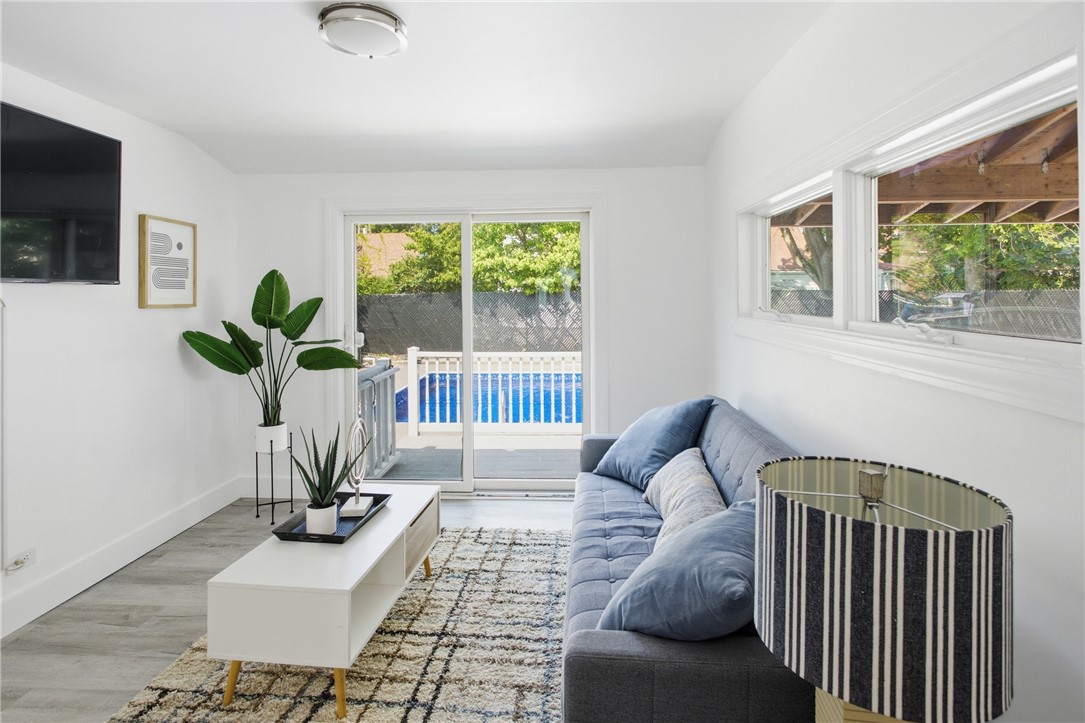 33 Sunset Terrace
