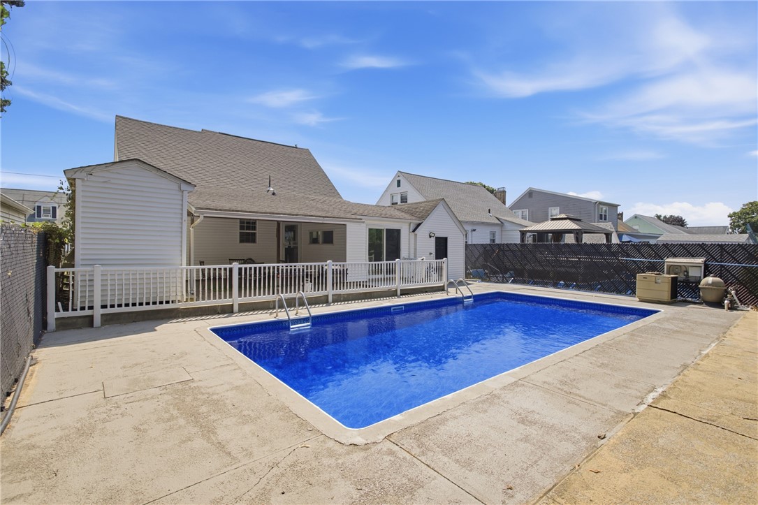 33 Sunset Terrace