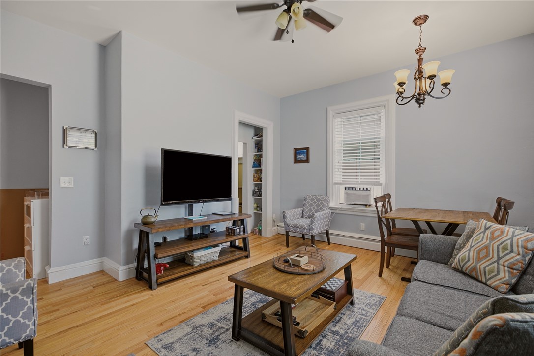 3 Prairie Avenue 1