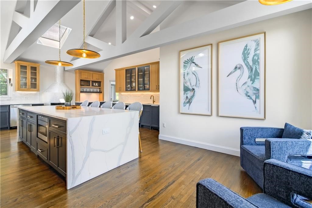 1 Harbor View Drive