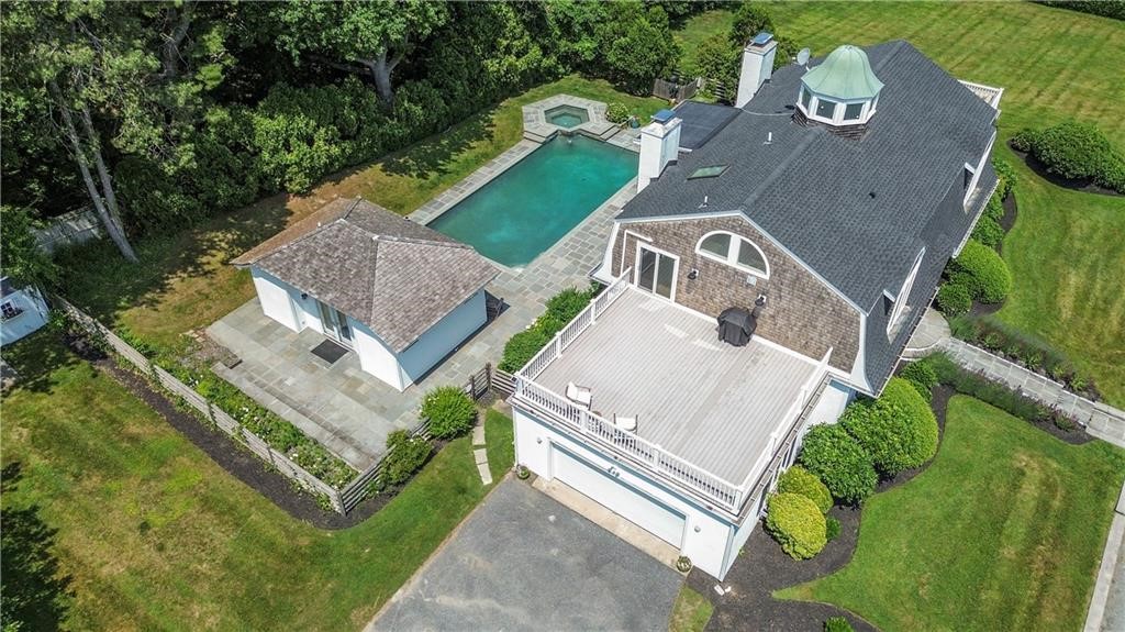 1 Harbor View Drive