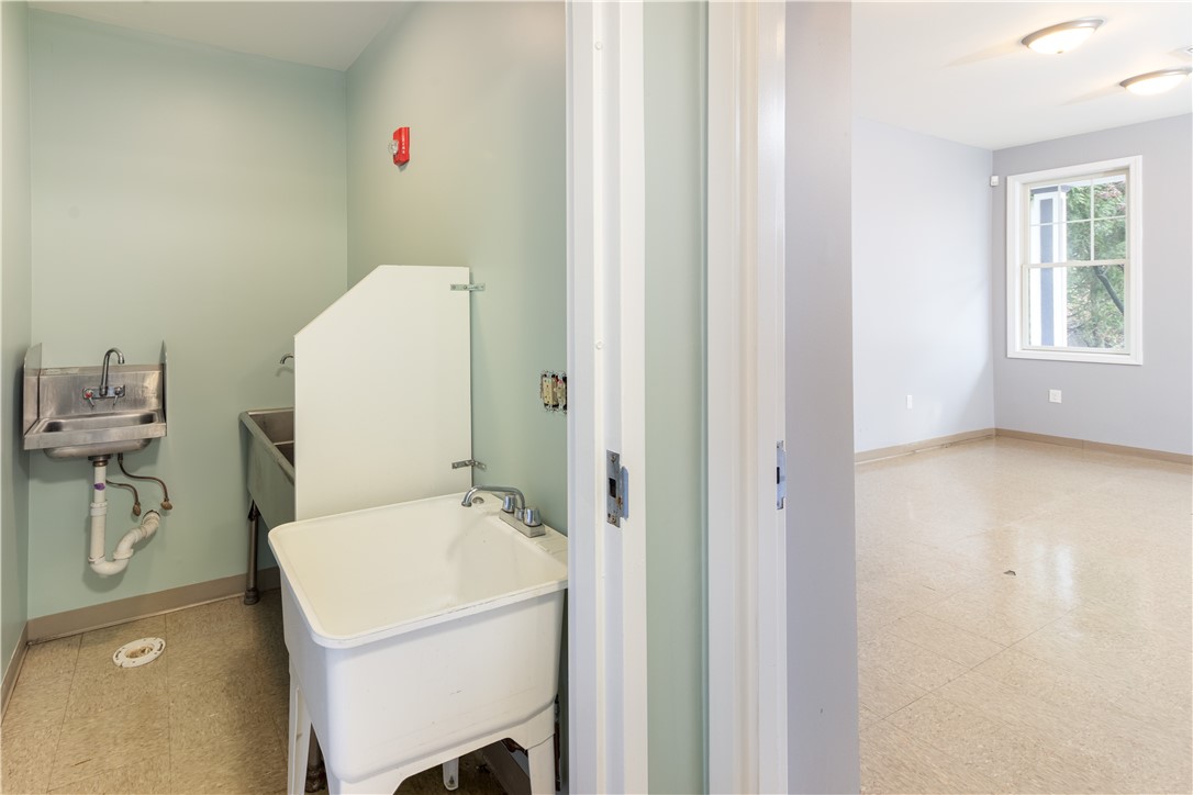 1183 Kingstown Road Road LL