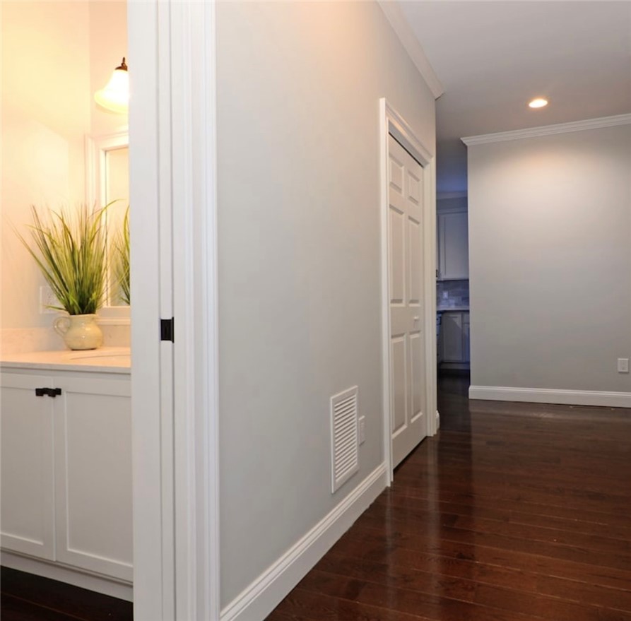 13 Arnold Avenue 1