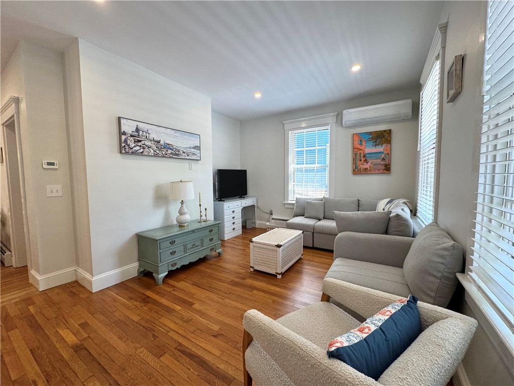 19 Walnut Street 1