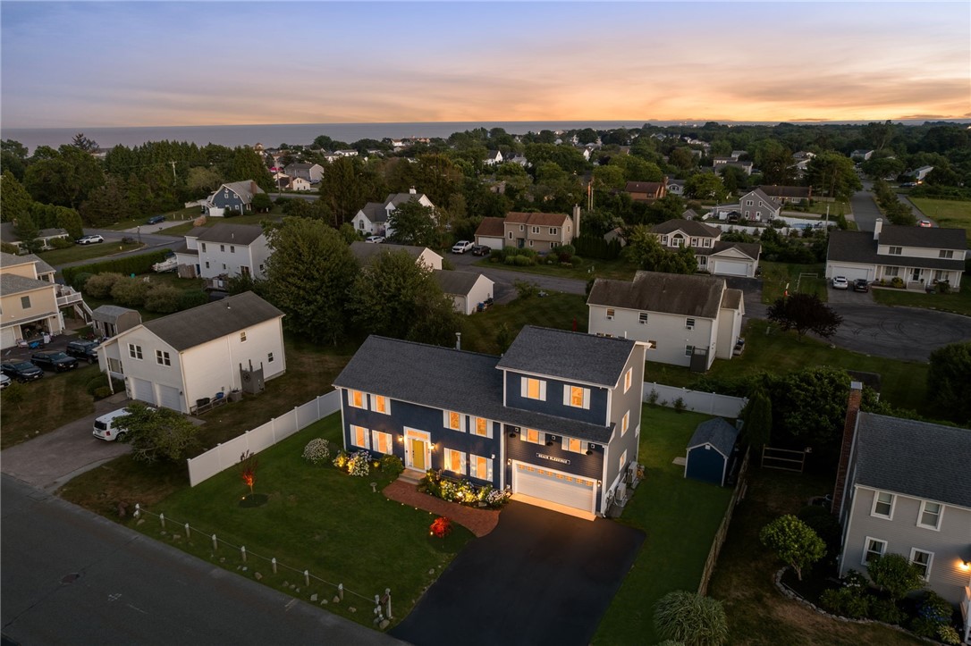 46 Exeter Boulevard