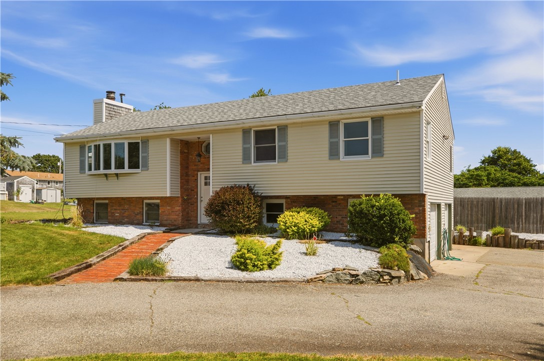 49 Dexter Street