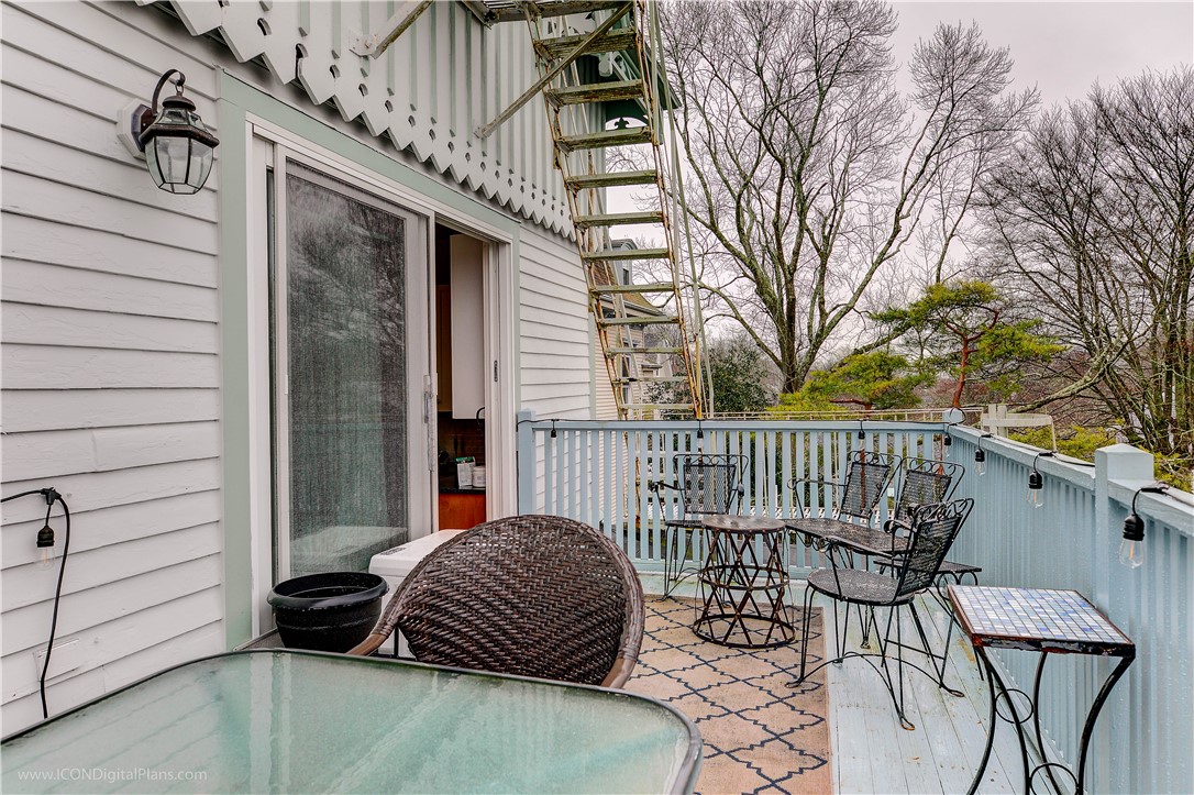569 Spring Street 2
