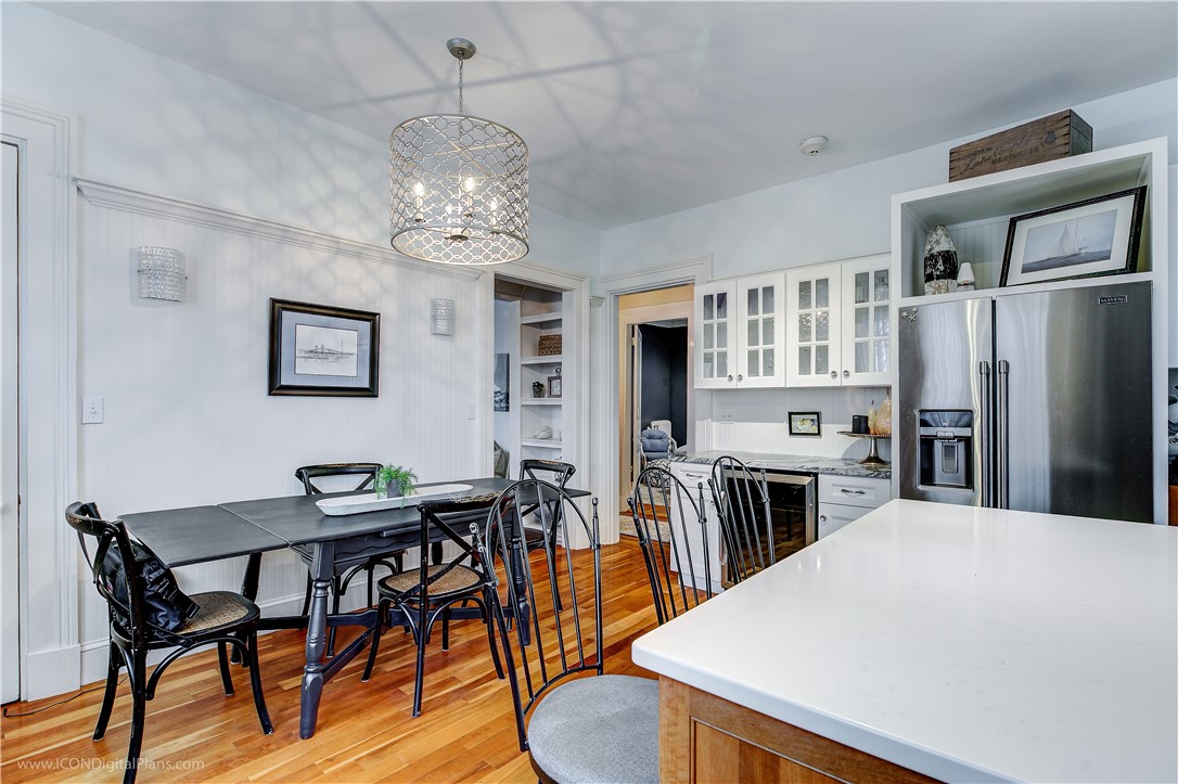 569 Spring Street 2