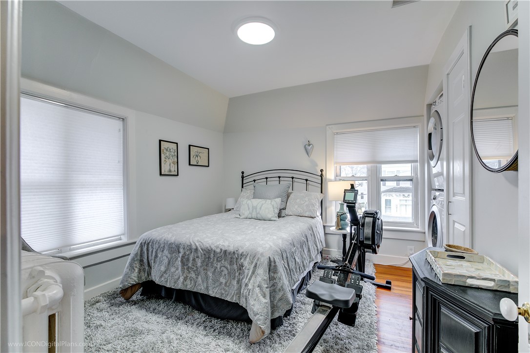 569 Spring Street 2