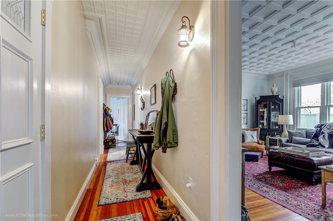 569 Spring Street 2