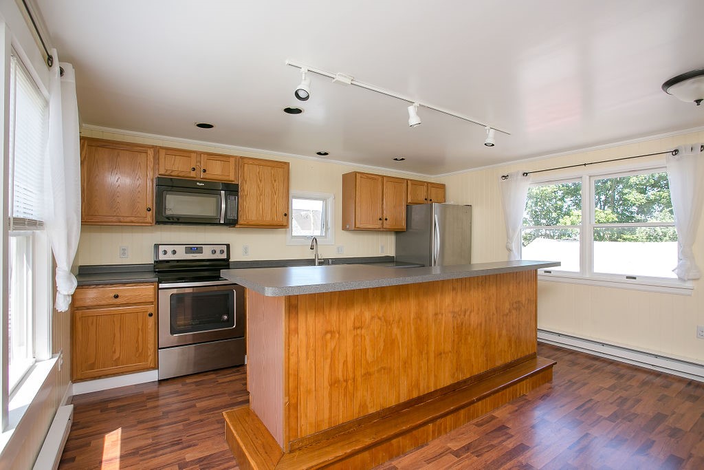 132 Evarts Street 2