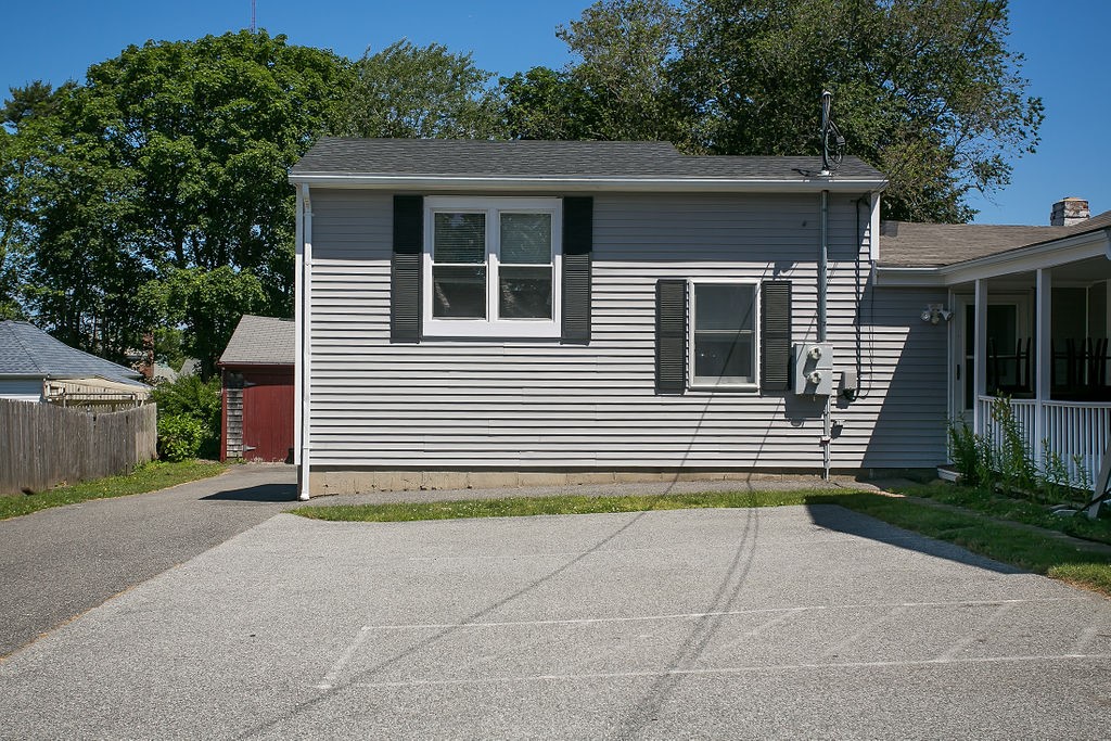 132 Evarts Street 2