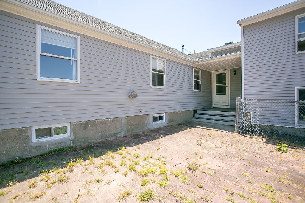 132 Evarts Street 2