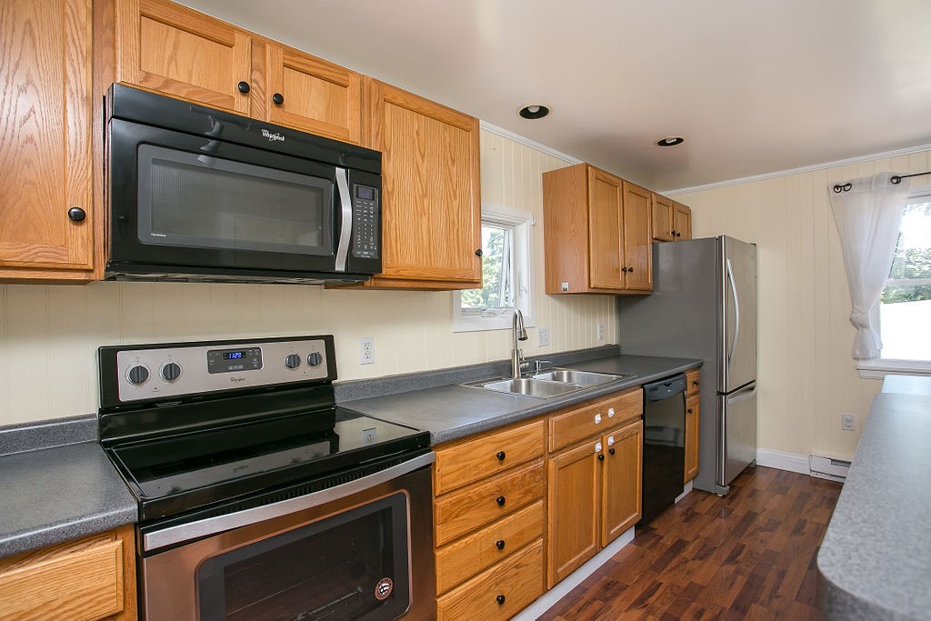 132 Evarts Street 2