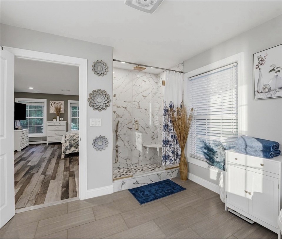 12 Woodlake Drive