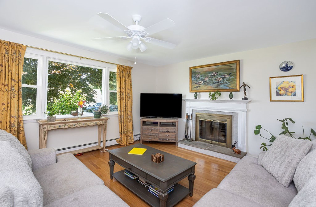 49 Evergreen Drive