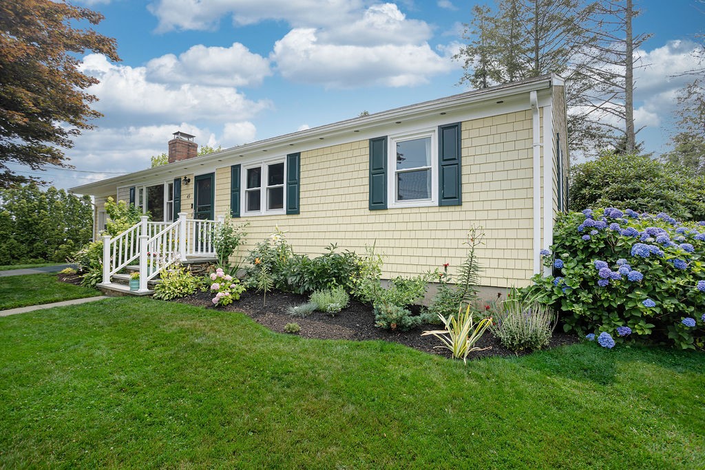 49 Evergreen Drive