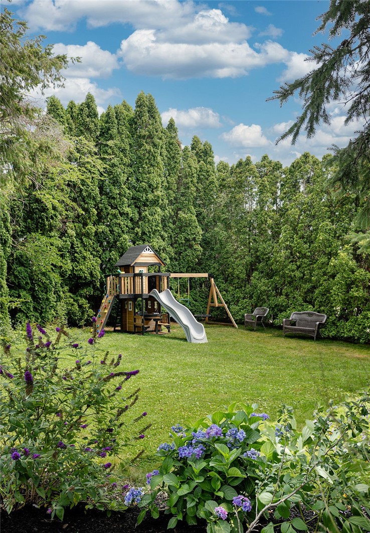 49 Evergreen Drive