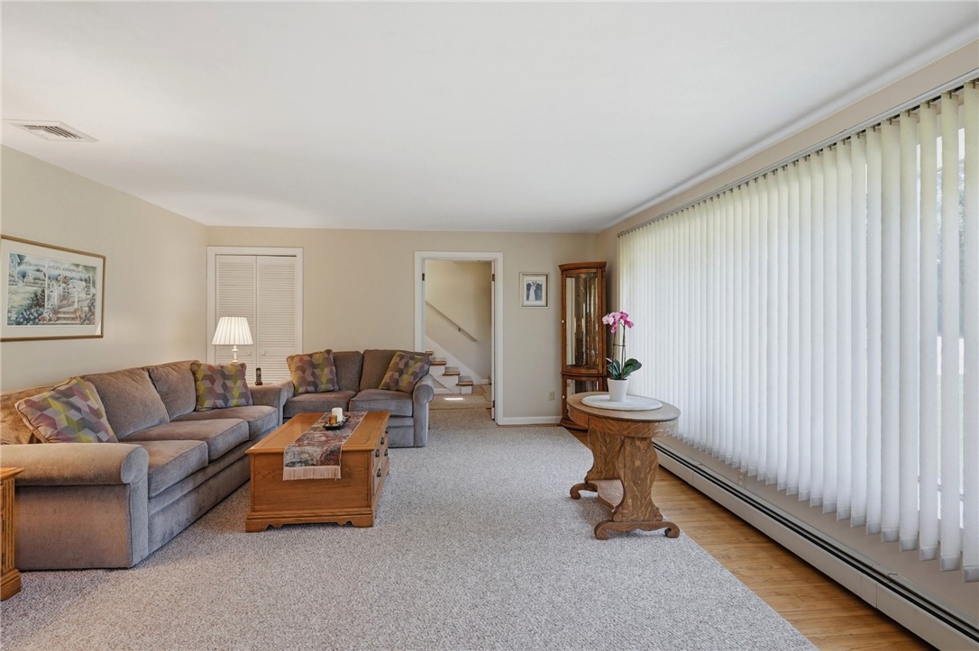 42 Grand Avenue
