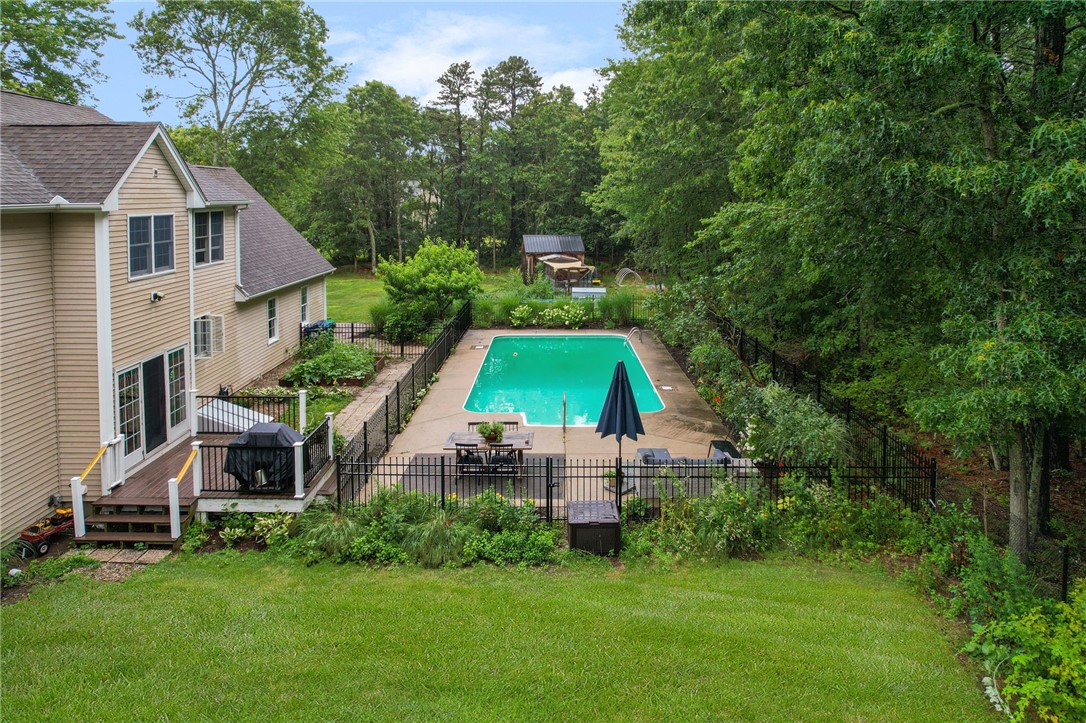 77 Mockingbird Lane