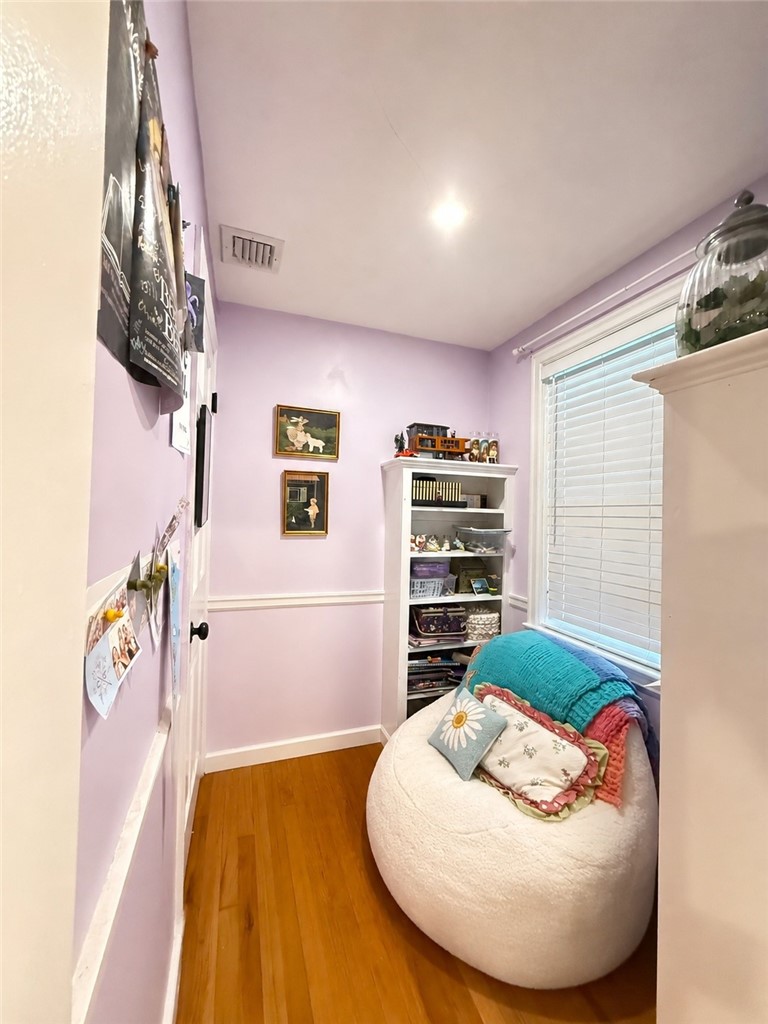 11 Beech Tree Road