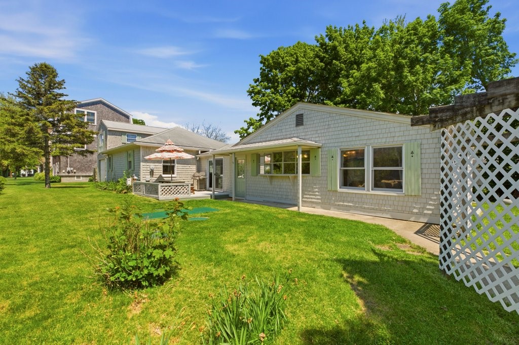 85 Highland Avenue