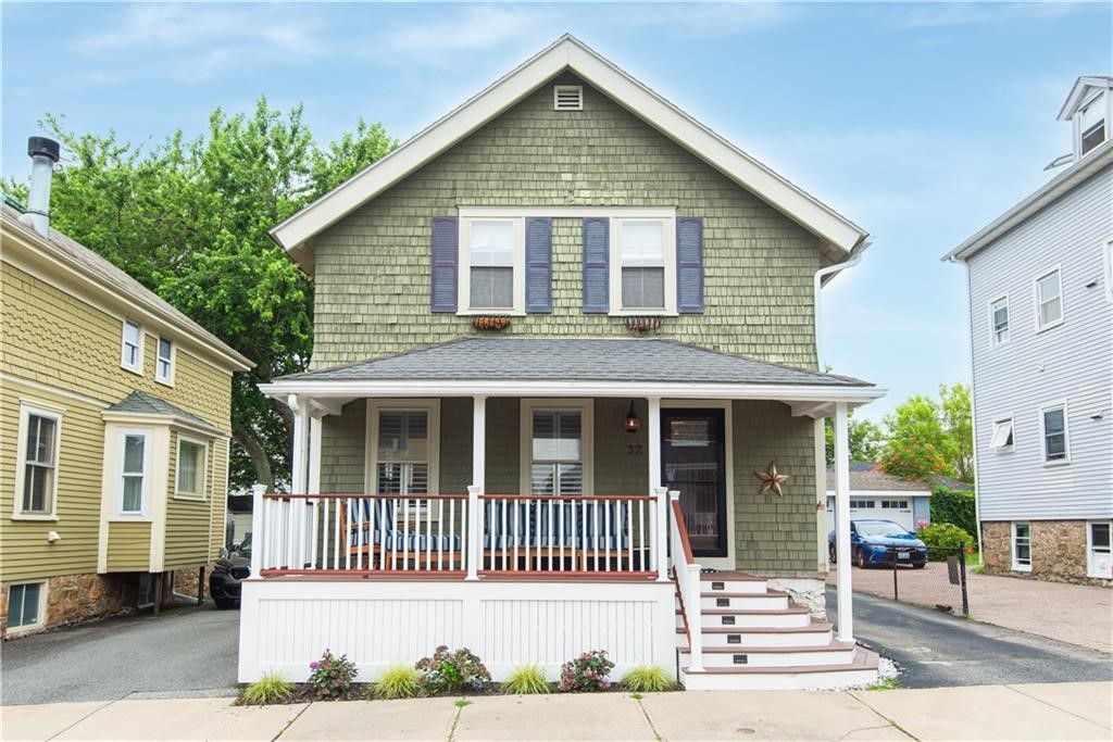 32 Hammond Street