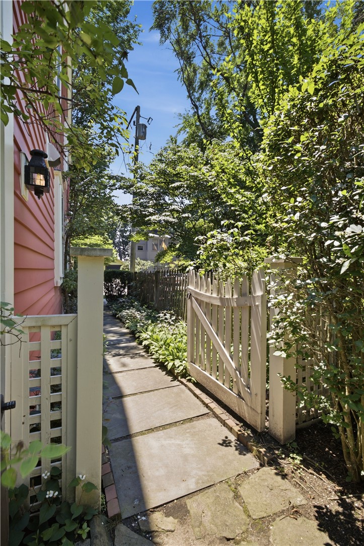 152 Main Street