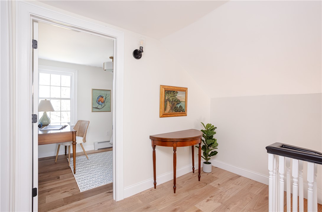 4 Gladding Court