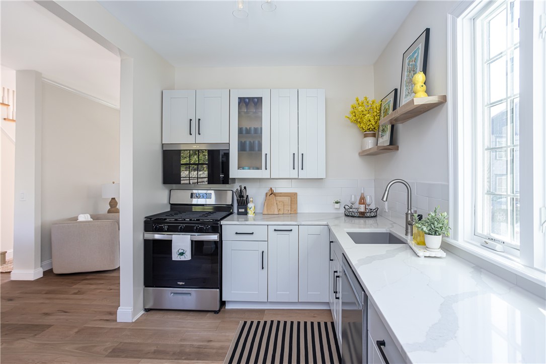 4 Gladding Court