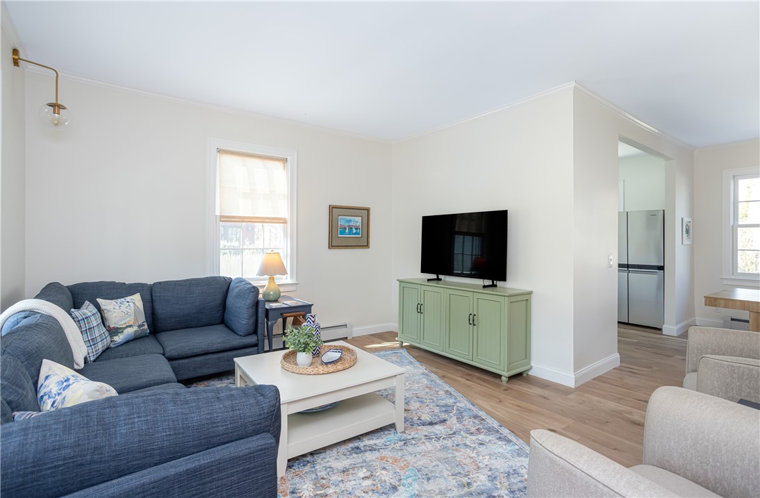 4 Gladding Court