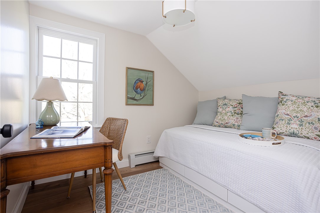 4 Gladding Court