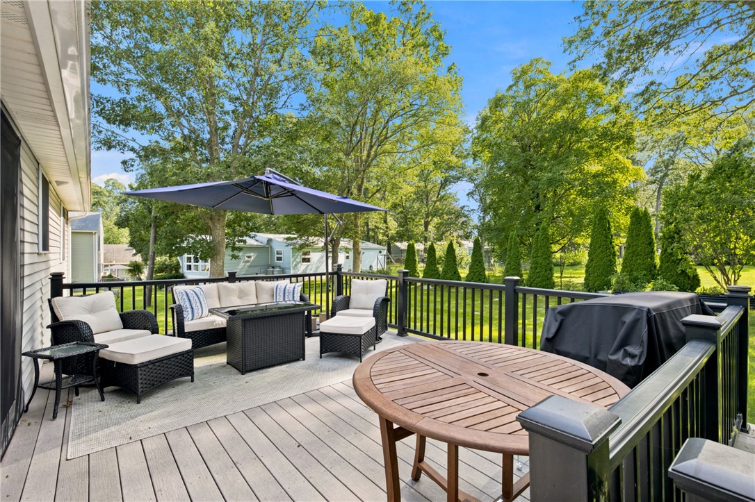 19 Sawdy Pond Avenue