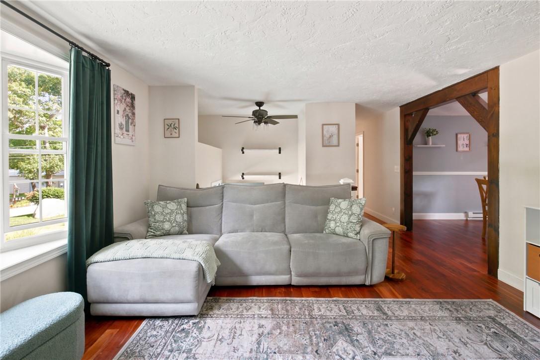 19 Sawdy Pond Avenue
