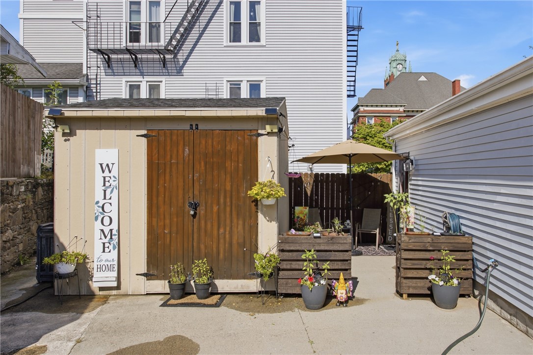 41 Grove Street