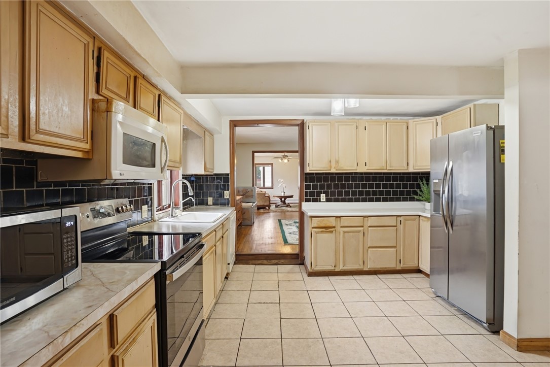 11 Cedar Drive