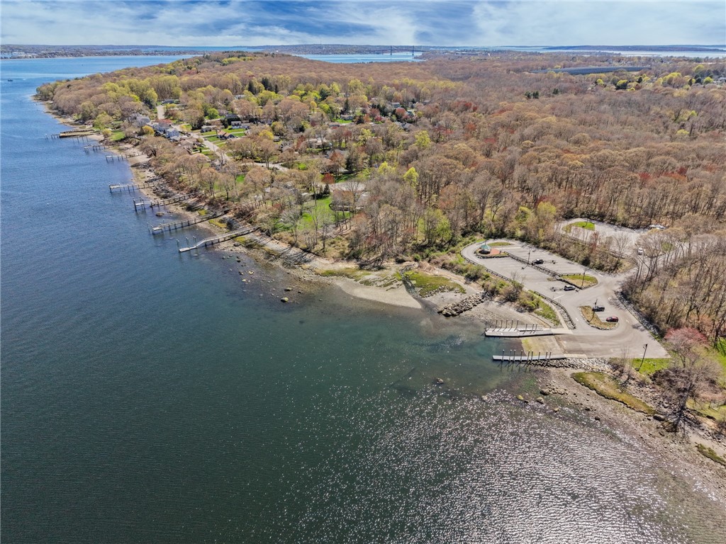 11 Cedar Drive