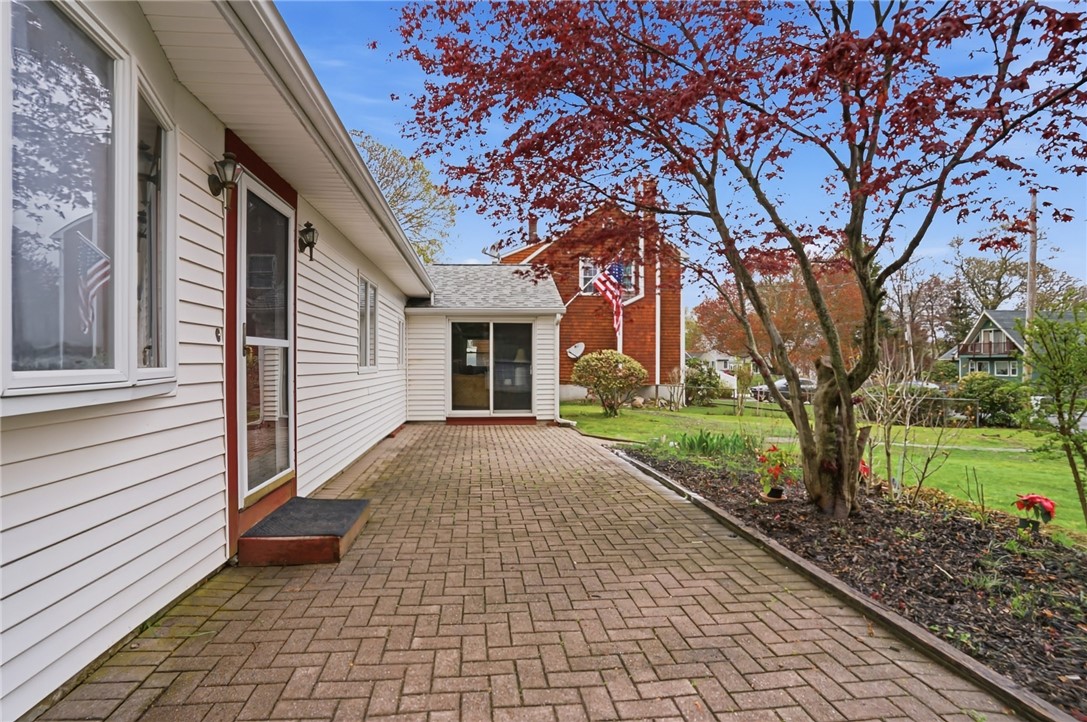 11 Cedar Drive
