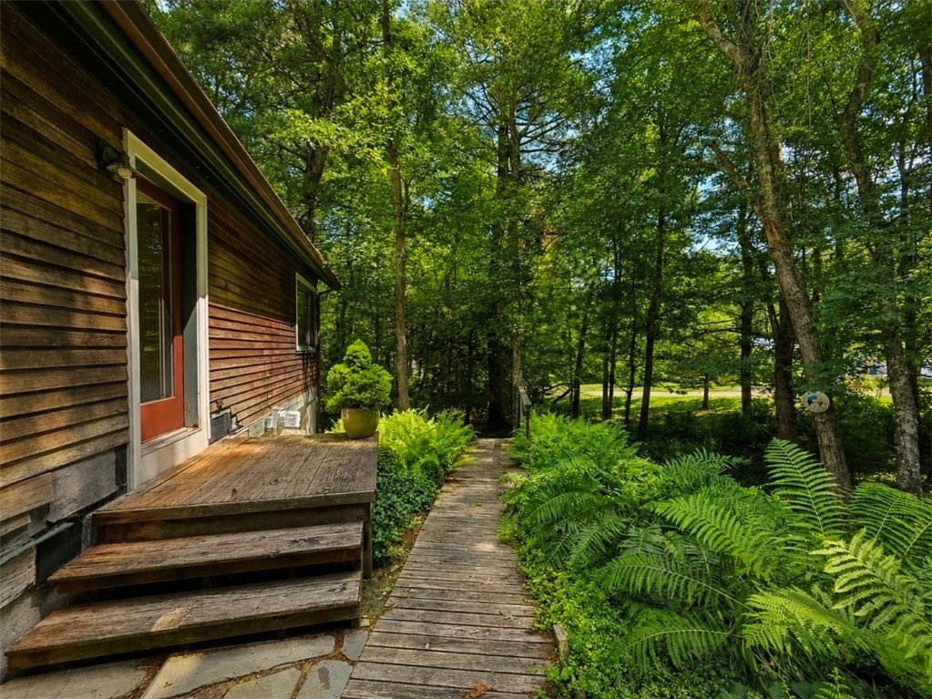 77 Indian Cedar Drive
