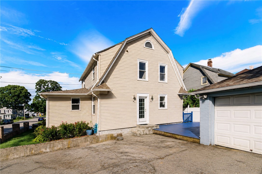 97 Williams Avenue