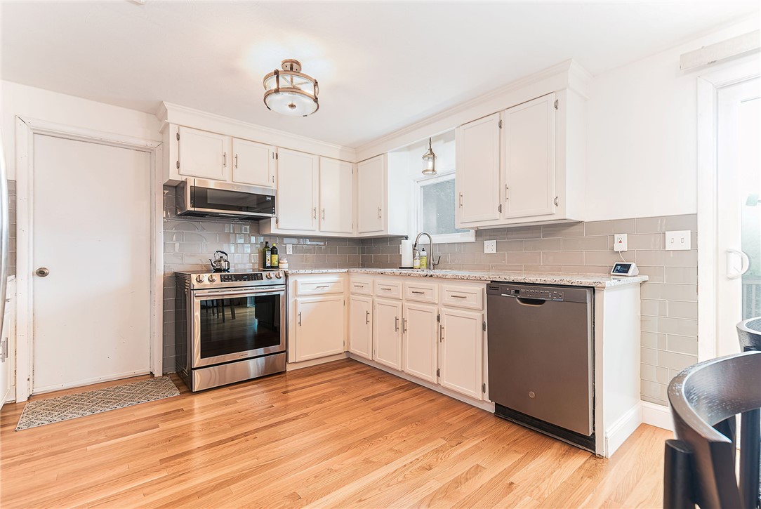 25 Stony Brook Drive
