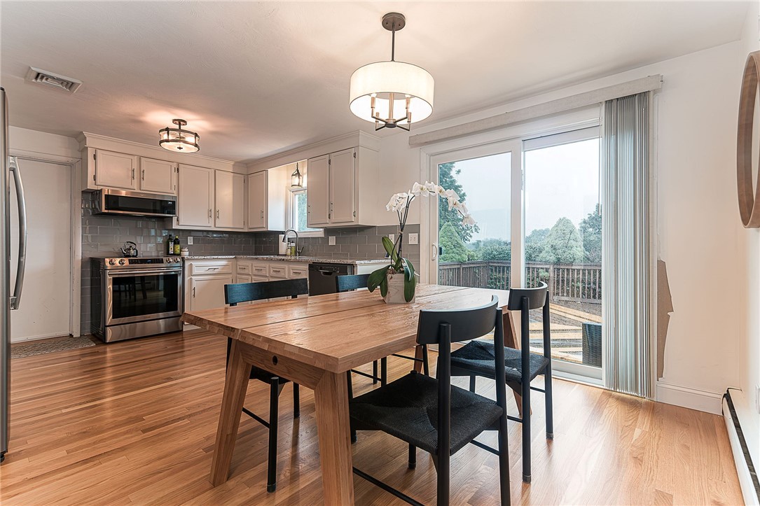 25 Stony Brook Drive