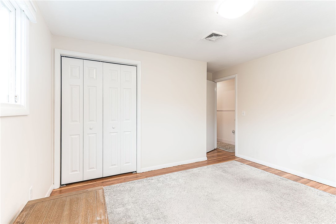 25 Stony Brook Drive