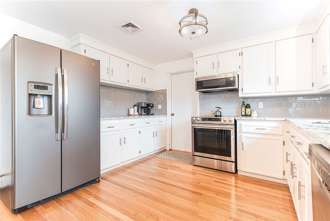 25 Stony Brook Drive