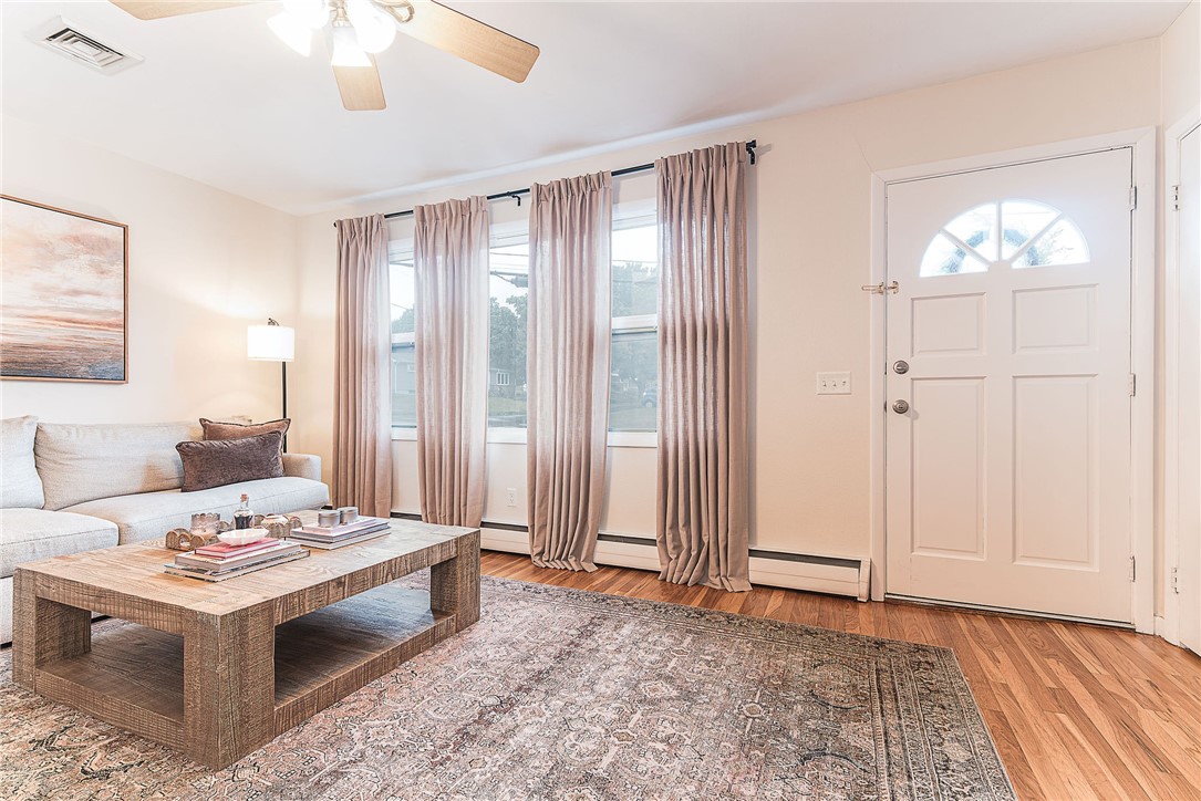 25 Stony Brook Drive