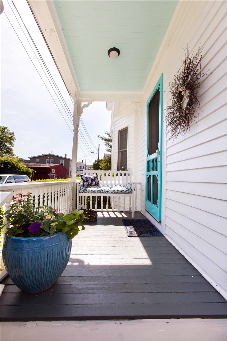 18 Lucas Avenue