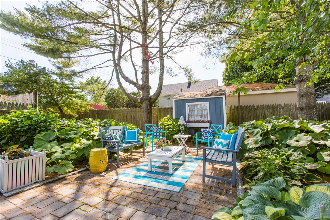 18 Lucas Avenue